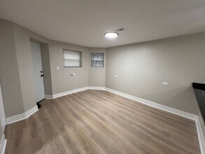 3457 N Springfield Ave in Chicago, IL - Building Photo - Building Photo