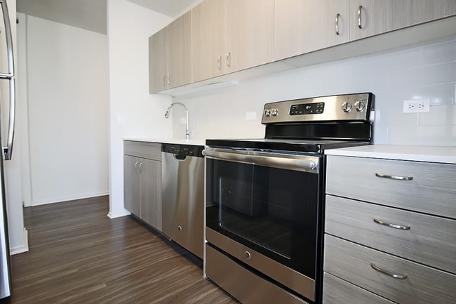 property at 51 W Elm St