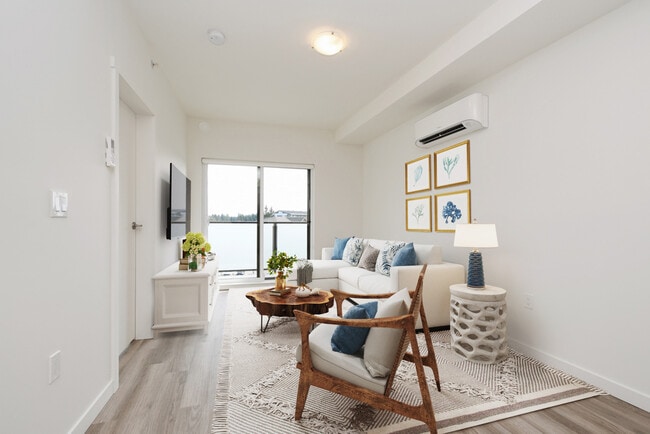 The Arc in Victoria, BC - Building Photo - Building Photo