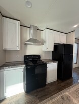 5705 Hicks Ln in Oklahoma City, OK - Building Photo