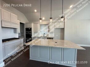 2200 Pelican Dr in Mansfield, TX - Building Photo - Building Photo