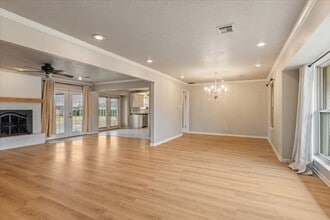 7522 NW Stonegate Dr in Lawton, OK - Building Photo - Building Photo