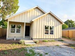 5838 Beldart St in Houston, TX - Building Photo - Building Photo