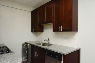 728 St Johns Ave in Highland Park, IL - Building Photo - Building Photo