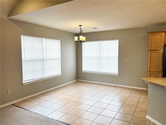 2827 N Cassius Ln in Fayetteville, AR - Building Photo - Building Photo