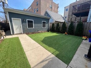 3909 N Seeley Ave in Chicago, IL - Building Photo - Building Photo