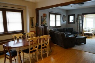 1123 8th St N in Fargo, ND - Building Photo