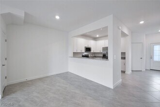 14207 Pine Lodge Ln in Ft. Myers, FL - Building Photo - Building Photo