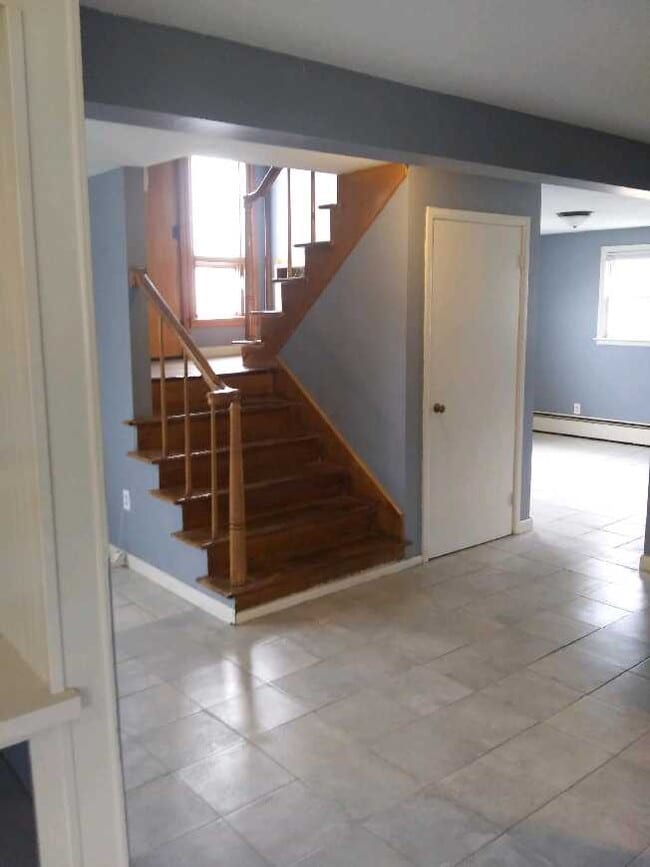 905 Sprague Rd in Hoopeston, IL - Building Photo - Building Photo