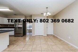 1214 Letona Ln in Valrico, FL - Building Photo - Building Photo