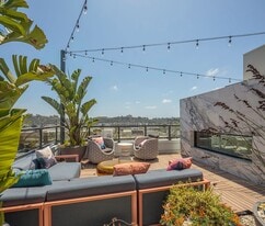 Rivair Apartment Homes in San Diego, CA - Building Photo