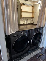 10503 Valley Forge Cir in King of Prussia, PA - Building Photo