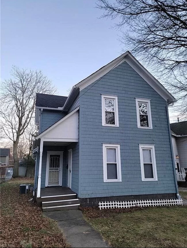 property at 109 Westwood Ave