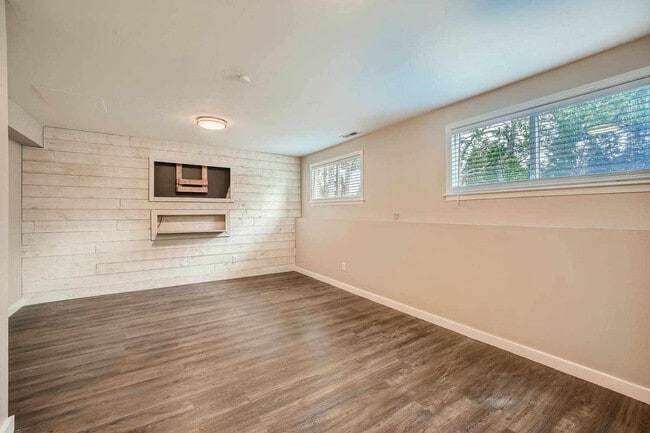 33914 35th Ave SW in Federal Way, WA - Building Photo - Building Photo