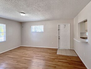 329 7th St SW in Winter Haven, FL - Building Photo - Building Photo
