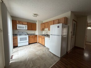 782 Southwood Dr SW in New Philadelphia, OH - Building Photo - Building Photo