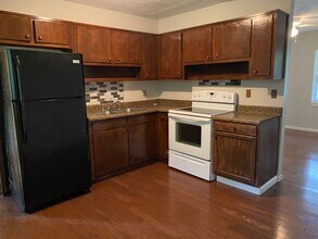 777 Jeb Stuart Dr in Jonesboro, GA - Building Photo - Building Photo