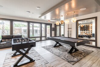 Vitae Residences in Denton, TX - Foto de edificio - Interior Photo