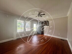 1918 Mansfield Rd in Toledo, OH - Building Photo - Building Photo