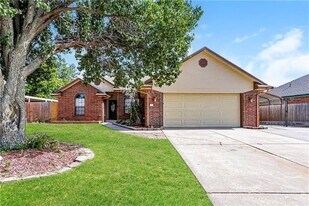 3004 SW 124th St in Oklahoma City, OK - Building Photo