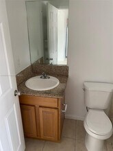 7130 Rue Versailles Dr-Unit -9 in Miami Beach, FL - Building Photo - Building Photo