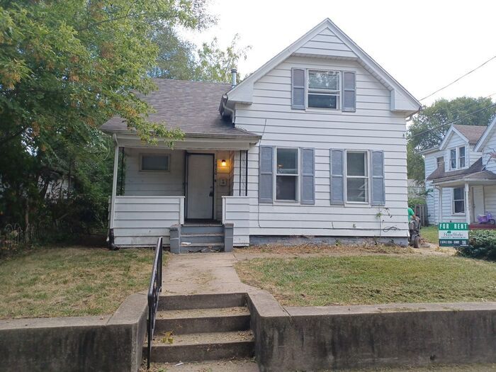 1610 Marine St in South Bend, IN - Foto de edificio