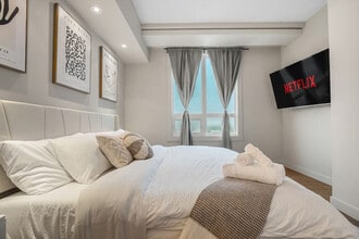 741 Ranchview Cir NW in Calgary, AB - Building Photo - Building Photo