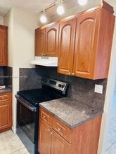 851 SW 9th St in Hallandale Beach, FL - Building Photo - Building Photo