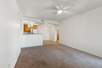 1720 E Thunderbird Rd in Phoenix, AZ - Building Photo - Building Photo