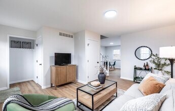 951 Villa View Ct in Cincinnati, OH - Building Photo - Building Photo