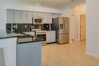 13024 Carlington Ln in Riverview, FL - Building Photo - Building Photo