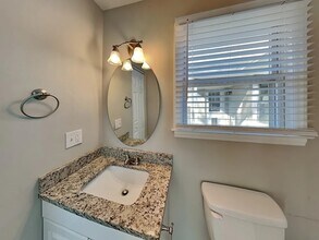 905 Cornelius Ave in Tampa, FL - Building Photo - Building Photo