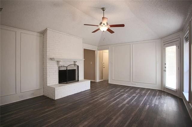 2118 Falcon Ridge Dr in Carrollton, TX - Building Photo - Building Photo