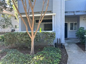 474 Shadowgraph Dr in San Jose, CA - Building Photo