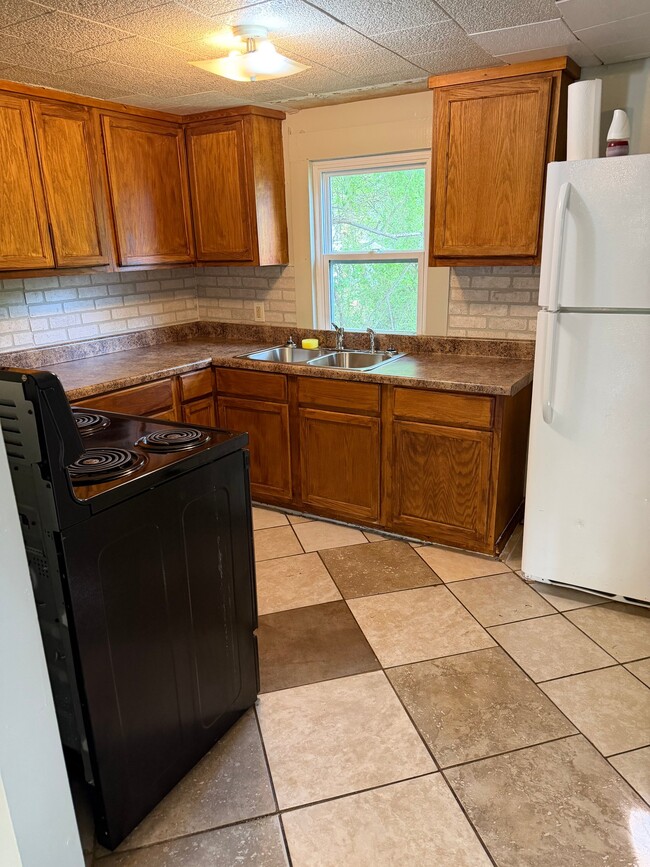 516 N Patterson St in Hot Springs, AR - Building Photo - Building Photo