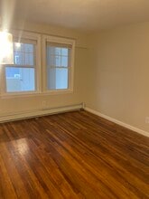 38 Madison St in Newburyport, MA - Foto de edificio - Building Photo