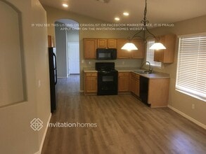 2049 N 109th Ave in Avondale, AZ - Foto de edificio - Building Photo