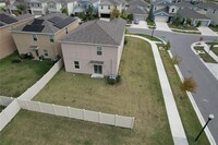 17149 Yellow Pine St in Wimauma, FL - Foto de edificio - Building Photo