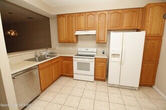 912 Handsome Cab Ln in Melbourne, FL - Building Photo - Building Photo