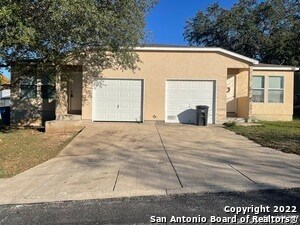 4402 Terra Summit Rd in San Antonio, TX - Building Photo