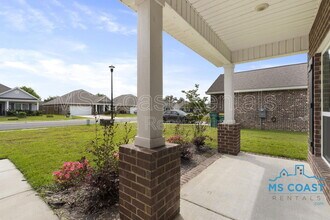 7313 Shearwater Dr in Ocean Springs, MS - Building Photo - Building Photo