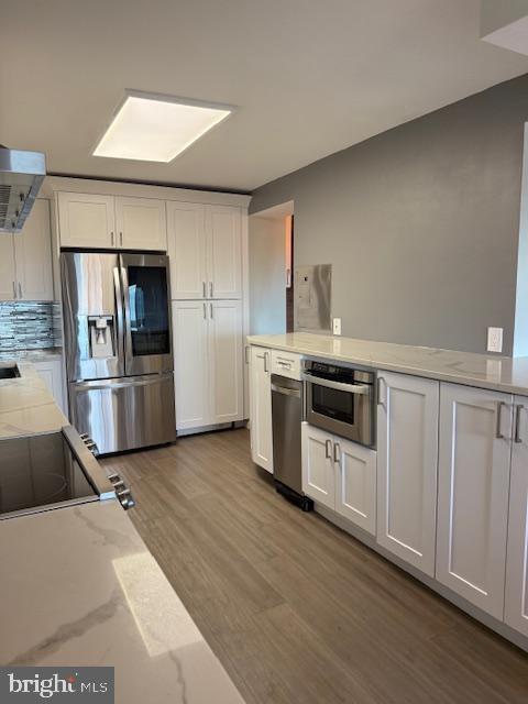 property at 205 Yoakum Pkwy