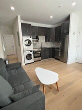 GEORGETOWN FLATS in Washington, DC - Building Photo - Interior Photo
