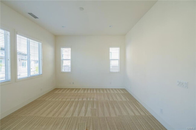 property at 231 Follyhatch