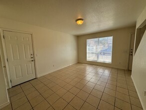 1909 Monte Carlo Ln, Unit Unit D in Killeen, TX - Building Photo - Building Photo