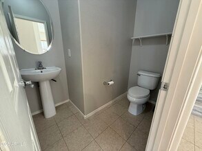 2896 E Trigger Way in Gilbert, AZ - Building Photo - Building Photo