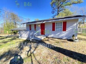 8012 Green St in Douglasville, GA - Building Photo - Building Photo