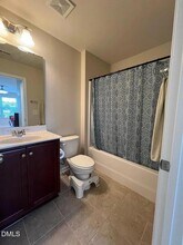 267 Crestmont Ridge Dr in Apex, NC - Foto de edificio - Building Photo