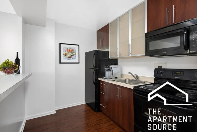 3130 N Lake Shore Dr in Chicago, IL - Building Photo - Building Photo