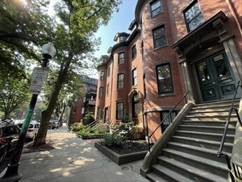 62 W Rutland Square in Boston, MA - Building Photo - Building Photo